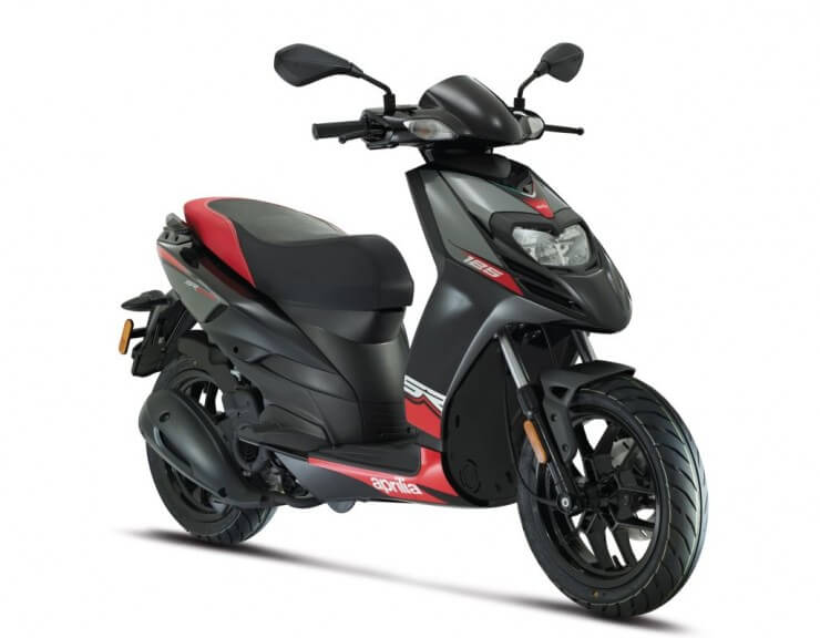  rent a sccoter Aprilia SR 125