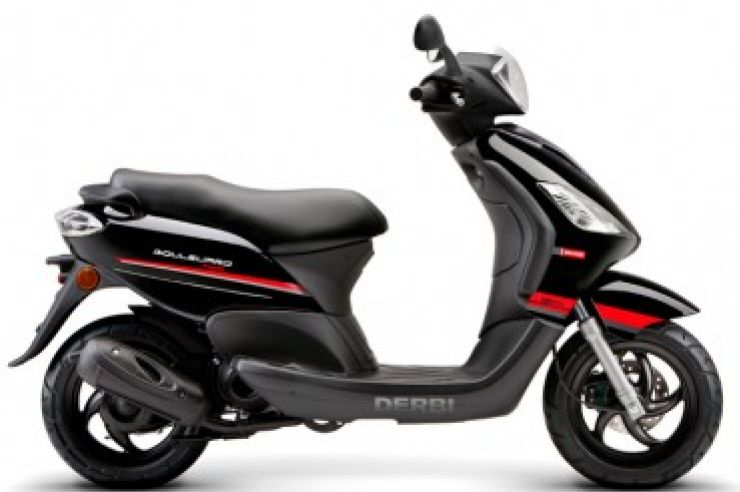  rent a sccoter Derbi Boulevard 50
